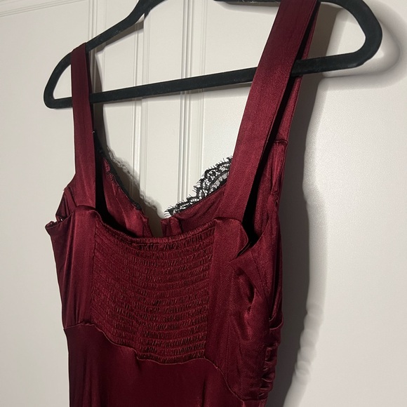 ASTR Wine Satin Corset Midi Dress with Lace Bust - Picture 15 of 15